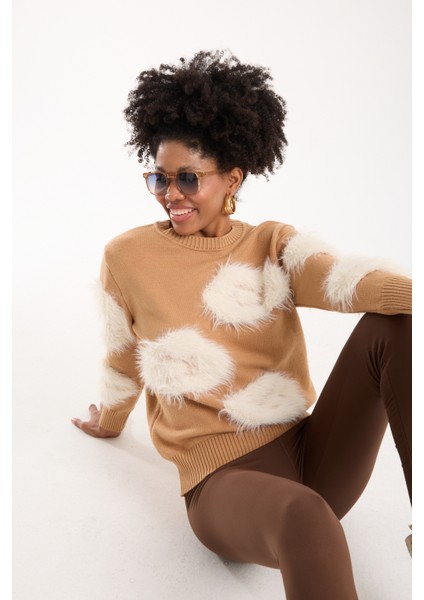 Kadın Bej Sakal Iplik Bisiklet Yaka Triko Kazak fiyatları