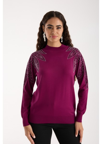 Kadın Mürdüm Viskon Kumaş Taş Detaylı Omuzlar Yarım Balıkçı Yaka Triko Bluz