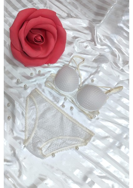 Beyaz Pembe Tül Detaylı Noktalı Kaplı Desteksiz Sütyen Külot Takım