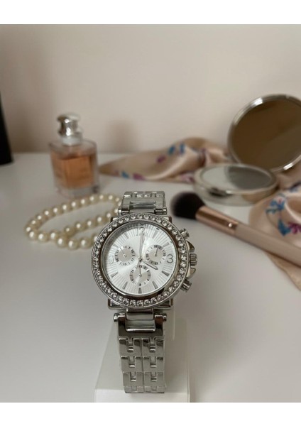Metal Çelik Full Gümüş Renk Kadın Kol Saati Spectrum fırsatları