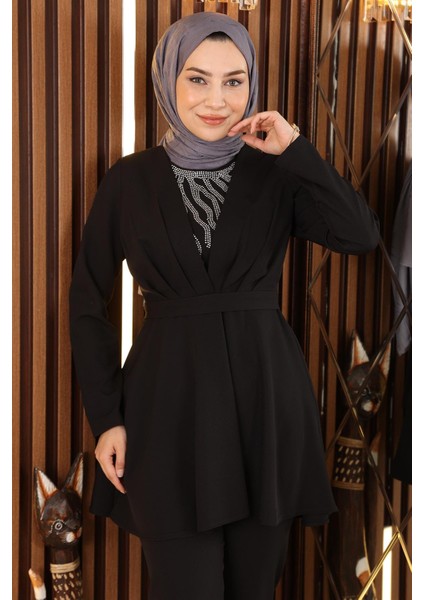 Taş Detaylı Kemerli Takım Siyah MSW19122 fiyatları