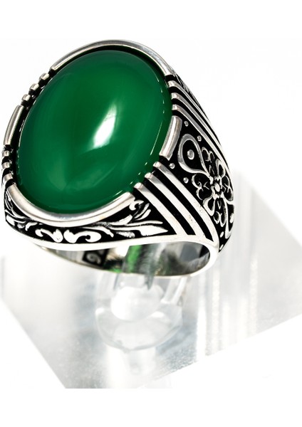 Yeşil Akik Taşlı 925 Ayar Gümüş Erkek Yüzük – Asil ve Dikkat Çekici Tasarım modelleri