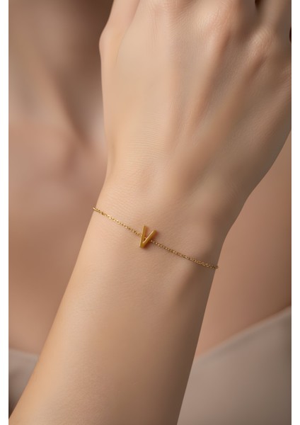 V Harfi 18 Ayar Sarı Altın Kaplama 18 cm Gümüş Bileklik