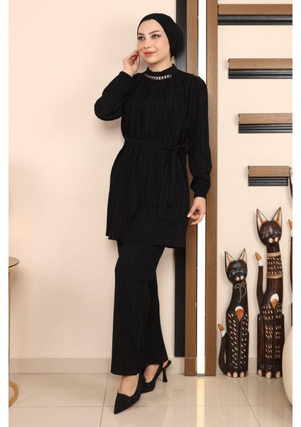 Zincir Detaylı Takım Siyah MSW19140 modelleri