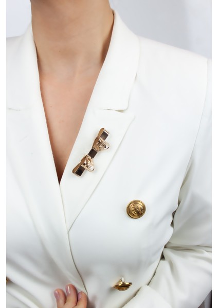 Bronz Renk Fiyonk Şeklinde Yaka Broşu