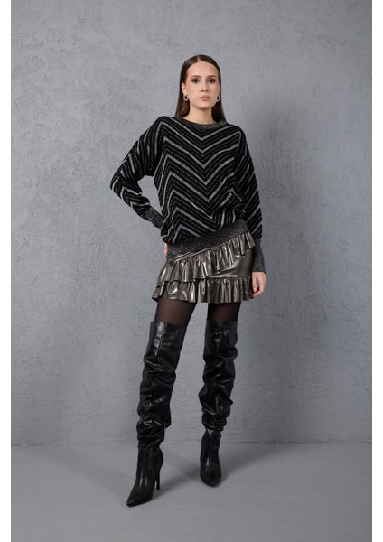 Kadın Siyah Geniş Manşetli Bisiklet Yaka Sim Desenli Triko Bluz