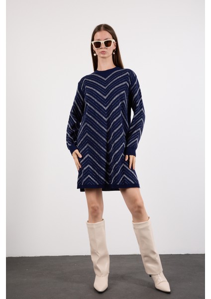 Kadın Koyu Laci Yan Yırtmaçlı Bisiklet Yaka Sim Desenli Triko Bluz fırsatları