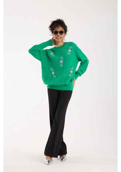 Kadın Yeşil Sakal Iplik Boncuk Nakışlı Bisiklet Yaka Triko Kazak