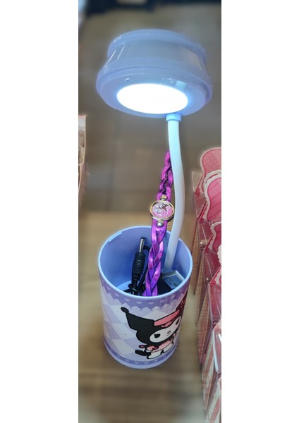 Bileklik Hediyeli My Melody, Kuromi Şarjlı Kalemlikli Masa Lambası