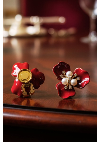 Kırmızı 3 Yapraklı Inci ve Kristalli Düğme Broş, Klips, Toka