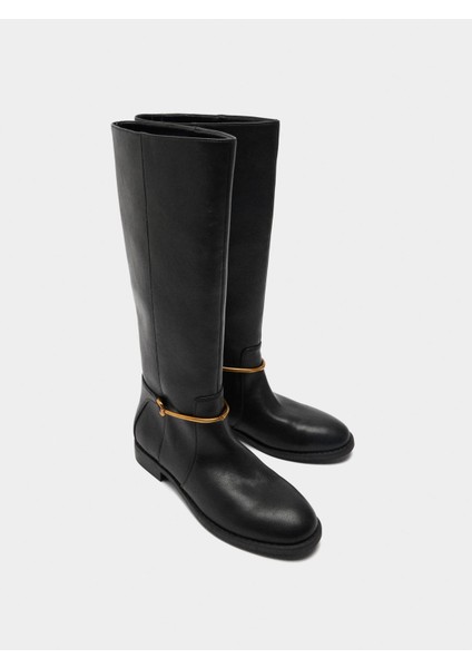 Metalik Detaylı Bot fırsatları