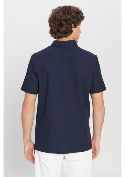 %100 Pamuk Slim Fit Dar Kesim Polo Yaka Jakarlı Triko Tişört indirimleri