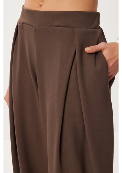 Yumuşak Modal Pileli Eşofman Altı LCI0044 Kahverengi fırsatları