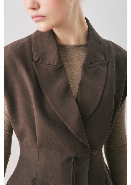 Dökümlü Tencel Kemerli Yelek Acı Kahve indirimleri