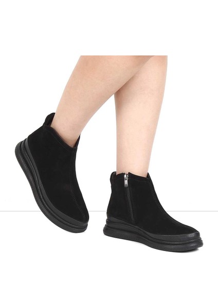 Kadın Siyah Fermuarlı Süet Deri Bot
