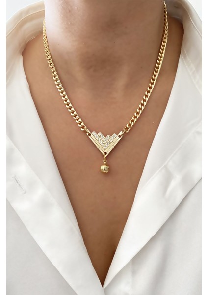 Üçgen Uçlu Gold Zincir Kolye