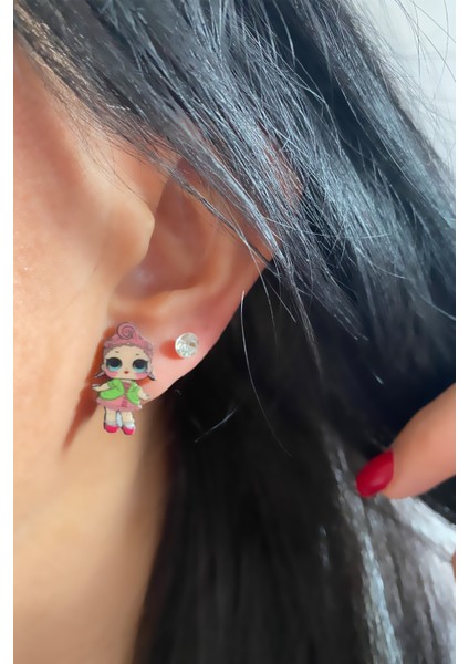 Kız Figürlü Küpe Seti