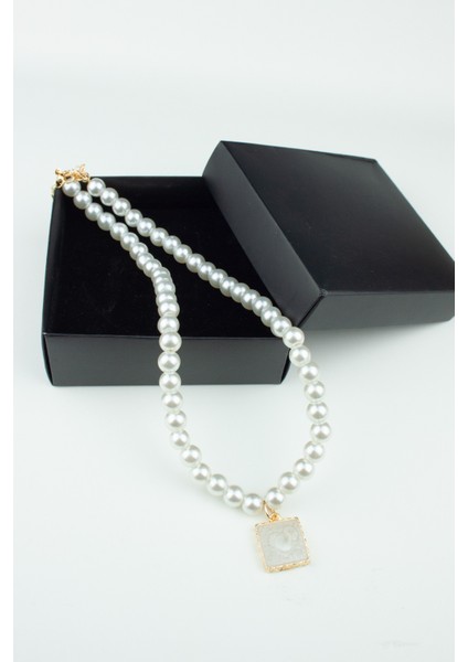 Mine Kaplı Kare Gold Uçlu Cam Inci Kolye fırsatları