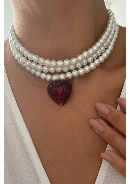 Kalp Uçlu Üç Sıralı Inci Kolye modelleri