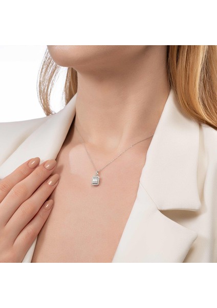 0,40 Karat Baget Pırlanta Kolye modelleri