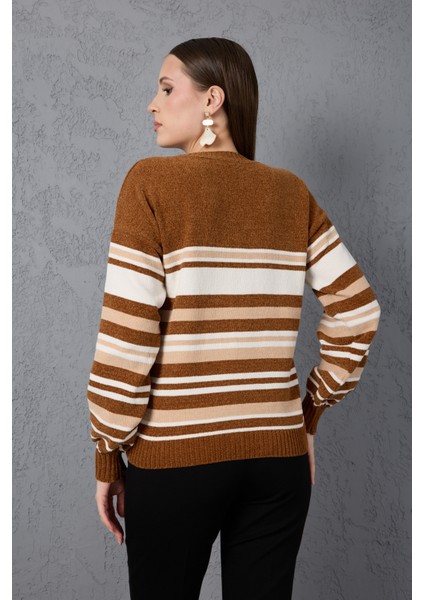 Kadın Taba Çizgili V Yaka Şönil Kadife Triko Kazak indirimleri