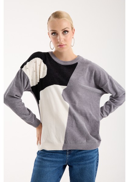 Kadın Gri Şönil Kadife Renk Bloklu Taş Detaylı Bisiklet Yaka Triko Kazak fiyatları