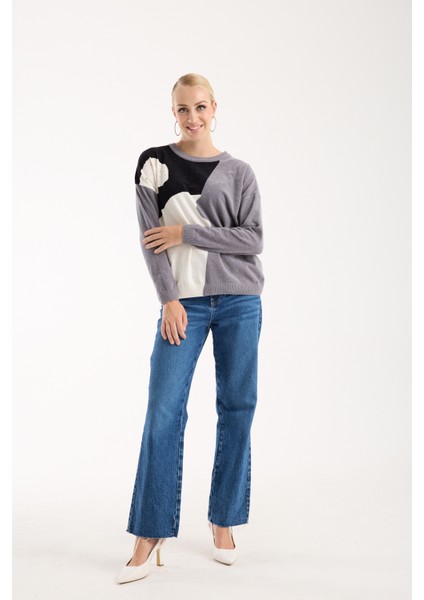 Kadın Gri Şönil Kadife Renk Bloklu Taş Detaylı Bisiklet Yaka Triko Kazak