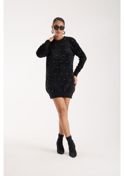 Kadın Siyah Sakal Iplik Taş Detaylı Bisiklet Yaka Triko Kazak