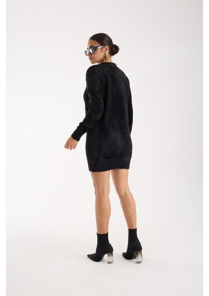 Kadın Siyah Sakal Iplik Taş Detaylı Bisiklet Yaka Triko Kazak fırsatları