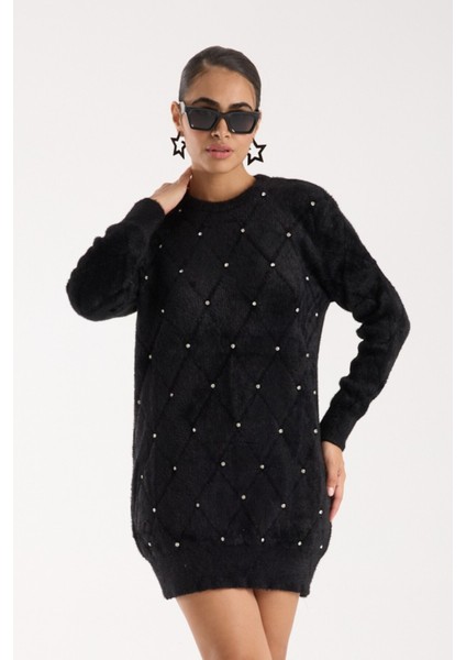 Kadın Siyah Sakal Iplik Taş Detaylı Bisiklet Yaka Triko Kazak