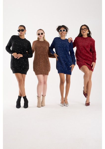 Kadın Siyah Sakal Iplik Taş Detaylı Bisiklet Yaka Triko Kazak