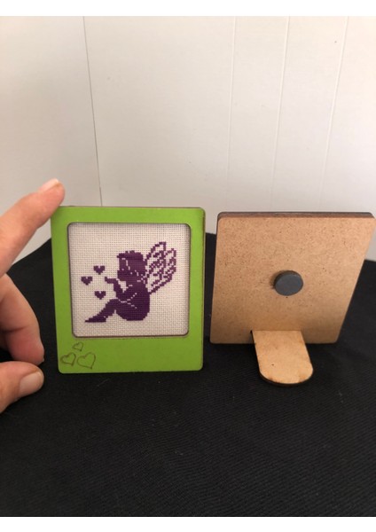 Kanaviçe Işlemeli Masa Süsü ve Buzdolabı Magneti modelleri