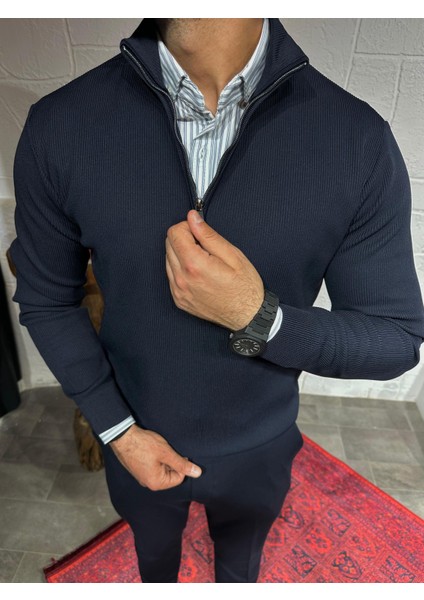 Özel Tasarım Fermuar Detaylı Uzun Kollu Triko fırsatları