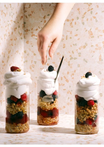 Capri Terrazzo Vinil Backdrop – Kırışmaz Mat Fotoğraf ve Video Çekim Arka Planı (80×120 Cm) modelleri