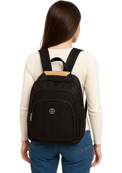 Çok Bölmeli Fermuarlı Kadın Sırt Çantası - Siyah