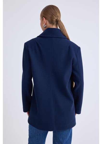 Düğmeli Büyük Cepli Kısa Kaşe Kaban indirimleri