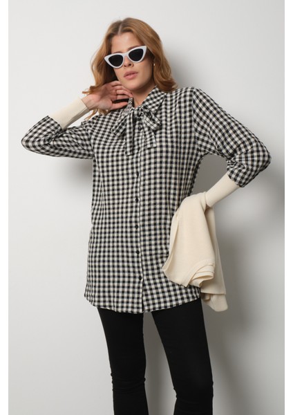 Kadın Ekru Fitilli Triko Süveter ve Kareli Gömlek Ikili Kombin fiyatları