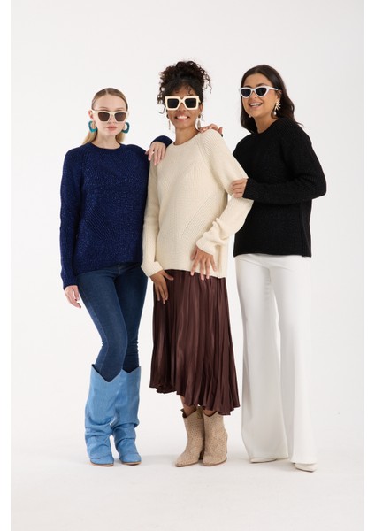 Kadın Siyah Selanik Örgü Reglan Kollu Bisiklet Yaka Simli Triko Kazak