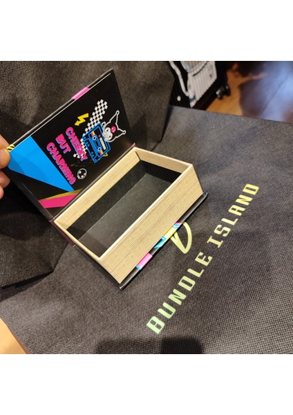 Kuromi Hello Kitty Figürlü Küçük Boy Kitap Şeklinde Çok Amaçlı Kapaklı Kutu Siyah2 fiyatları