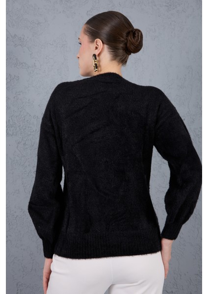 Kadın Siyah Sakal Iplik Önü Boncuk Nakışlı Balon Kollu Bisiklet Yaka Triko Kazak fırsatları