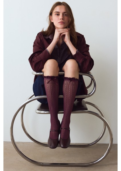 Mürdüm Fiyonk Detaylı Kurdela Desenli File Pantolon Çorabı