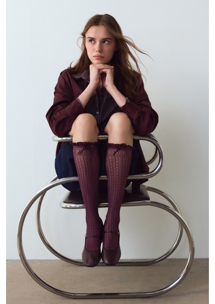 Mürdüm Fiyonk Detaylı Kurdela Desenli File Pantolon Çorabı