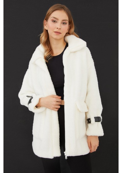 Kolları Tokalı Çift Cepli Pelüş Mont modelleri