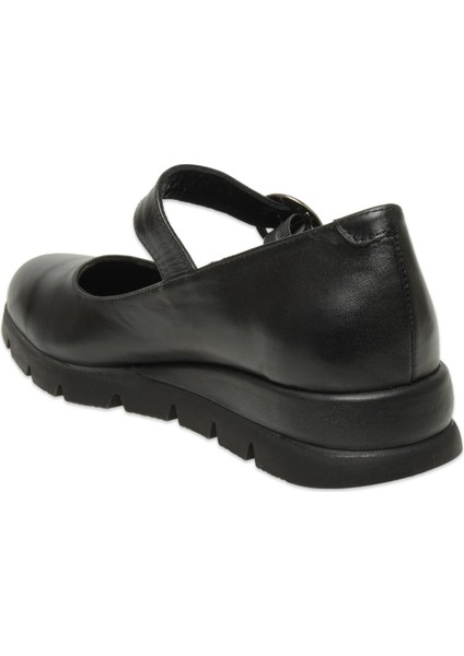 D25KA-690 Günlük Siyah Kadın Ayakkabı fırsatları