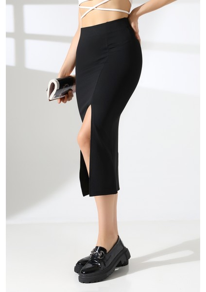 Ön Yırtmaçlı Midi Boy Kalem Etek indirimleri