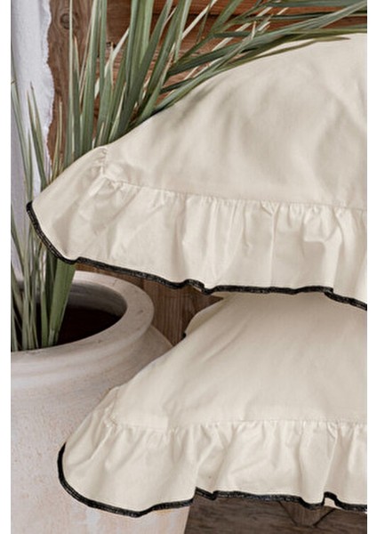 Çift Kişilik Nevresim Seti %100 Pamuklı Süs Overloklu Fırfırlı fırsatları