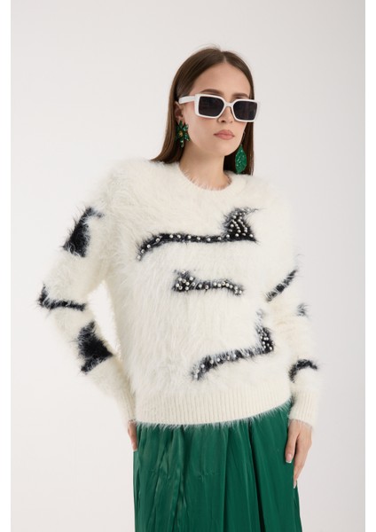 Kadın Beyaz Sakal Iplik Inci Detaylı Bisiklet Yaka Triko Kazak modelleri