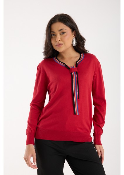 Kadın Kırmızı Elit Viskon Kumaş Kontrast Şeritli Bisiklet Yaka Triko Bluz