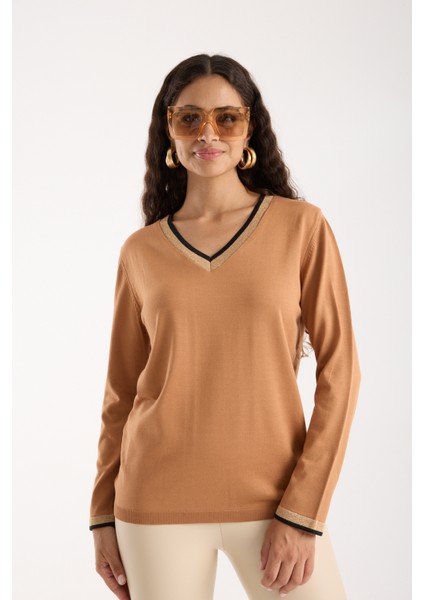 Kadın Bej Elit Viskon Kumaş Kontrast Sim Biyeli V Yaka Triko Bluz
