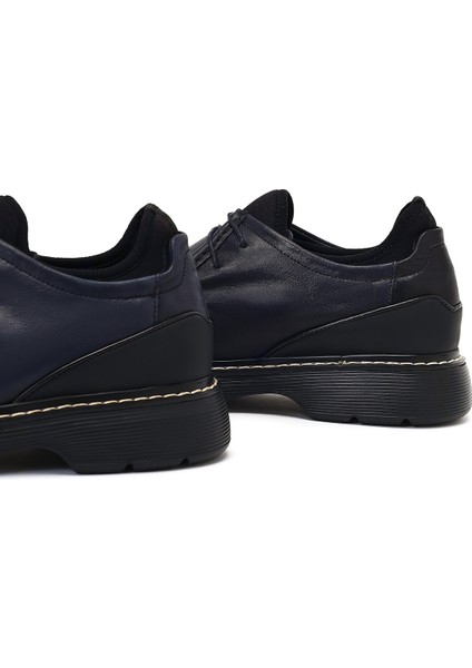 Erkek Siyah Bağcıklı Kalın Tabanlı Deri Casual Ayakkabı 25WFD612018